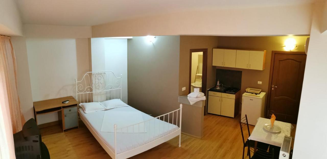 Vila Zuzette Otel Köstence Dış mekan fotoğraf